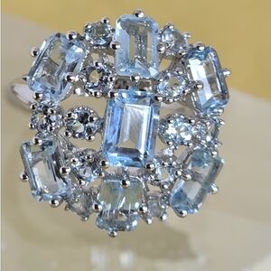 925 Sterling Silver RIng Sz 7 with Natural Blue Topaz Gemstones
